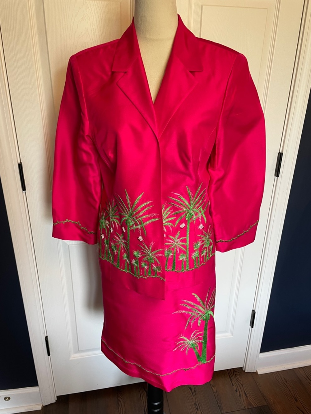 NWT Vintage Kemp & Company Silk Fuchsia Palm-Embroidered Skirt Set Sz 10/12